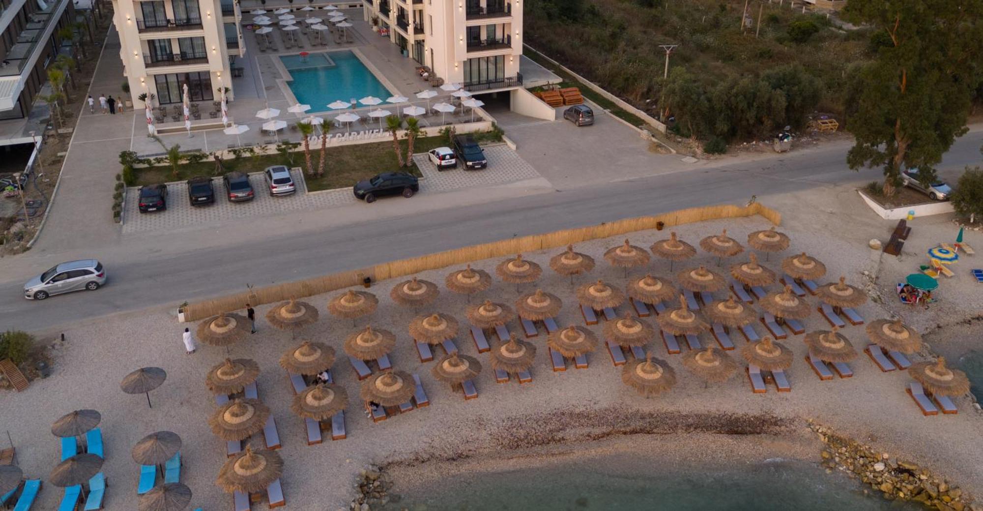 Jost Caravel Hotell Radhimë Exteriör bild